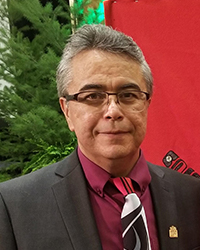 Chef tribal Tyrone McNeil, président